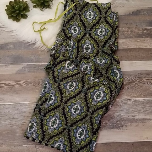 Vera Bradley, Cambridge, corduroyed pants. - Picture 3 of 8